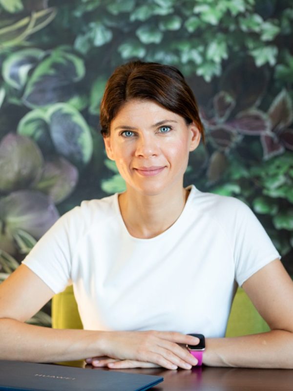 Dr. Szugyiczki-Györfi Katalin